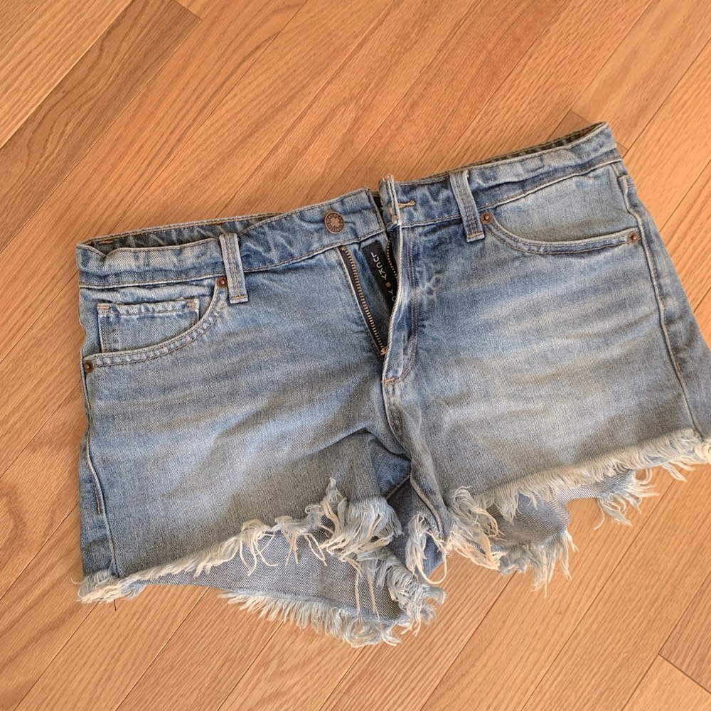 Lucky shorts